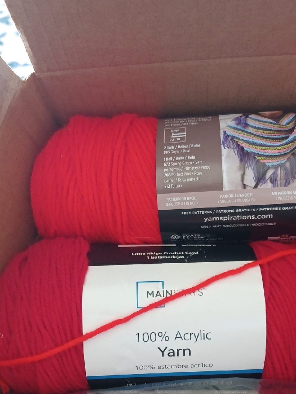 Acrylic Yarn Bundle (Reds) - Picture 2 of 5